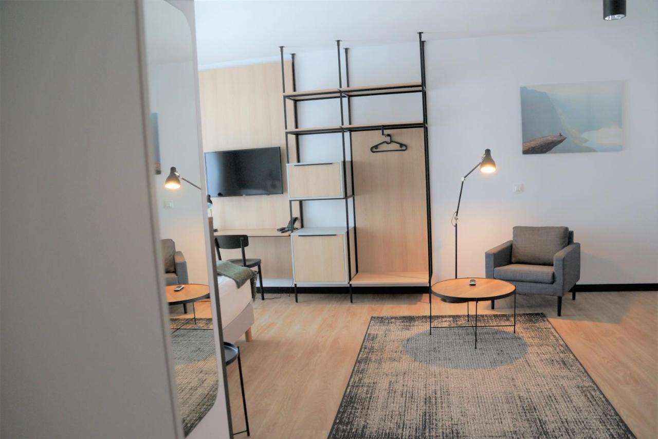 Apartamenty Zamoyskiego Warszawa Stadion Eksteriør bilde